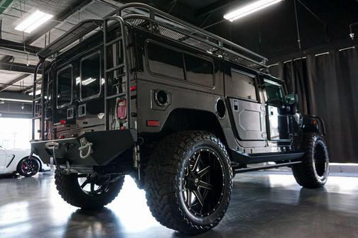 Black 2006 Hummer H1 Alpha *Alpha Wagon* *Predator Upgrades* *Super Rare Truck*