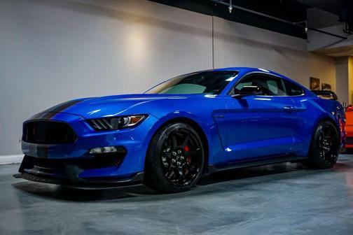 2020 Ford Shelby GT350R Base
