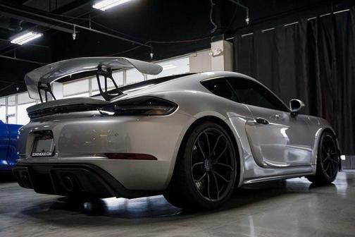 2020 Porsche 718 Cayman GT4