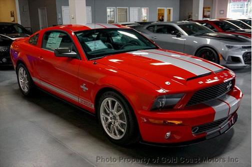 2009 Ford Shelby GT500 Base