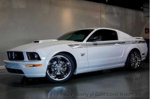 2007 Ford Mustang Base