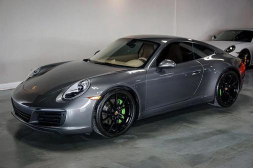 2017 Porsche 911 Carrera 4S