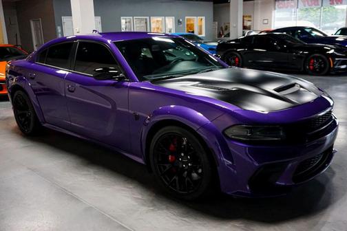 Plum Crazy Pearlcoat 2023 Dodge Charger SRT Hellcat Widebody Jailbreak