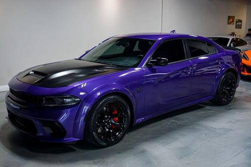 Plum Crazy Pearlcoat 2023 Dodge Charger SRT Hellcat Widebody Jailbreak
