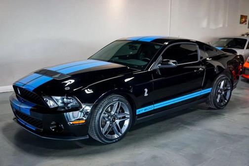 2012 Ford Shelby GT500 Base