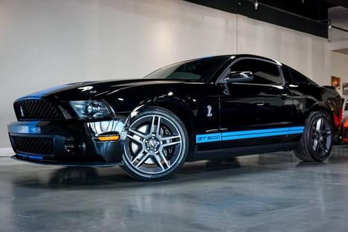 2012 Ford Shelby GT500 Base