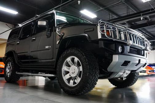 Black 2009 Hummer H2 Base
