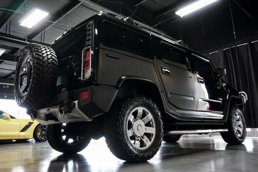 Black 2009 Hummer H2 Base