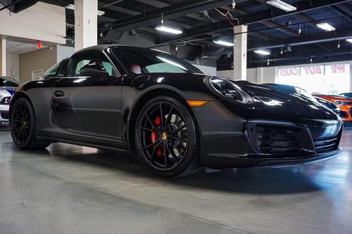 2019 Porsche 911 Targa 4S