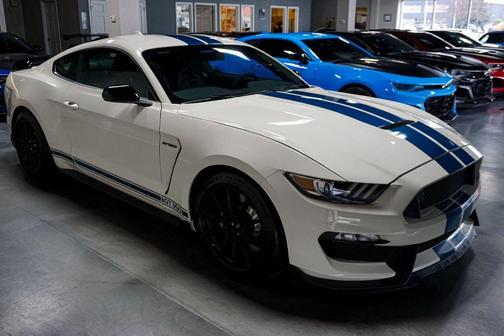 2020 Ford Shelby GT350 Base