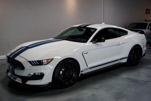2020 Ford Shelby GT350 Base