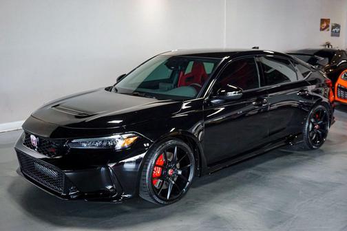 Crystal Black Pearl 2025 Honda Civic Type R *Civic Type-R* 6-Speed Manual* *Only 2k Miles*
