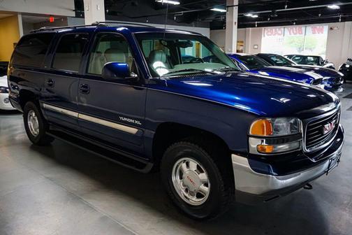 Indigo Blue Metallic 2001 GMC Yukon SLT