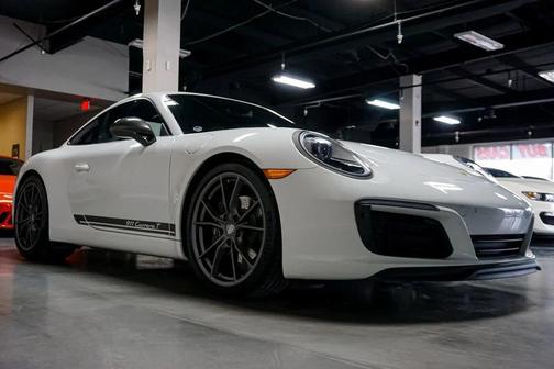 2019 Porsche 911 Carrera T