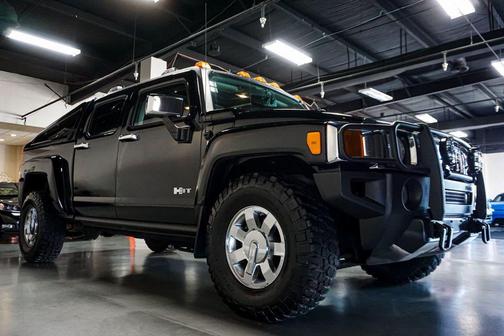 2009 Hummer H3T Alpha