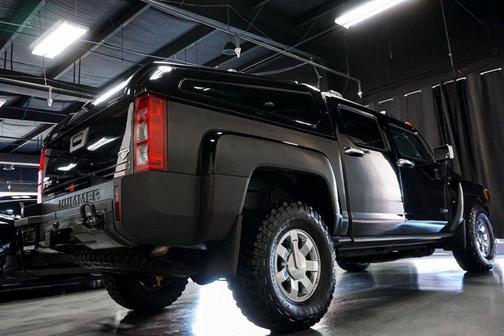 2009 Hummer H3T Alpha
