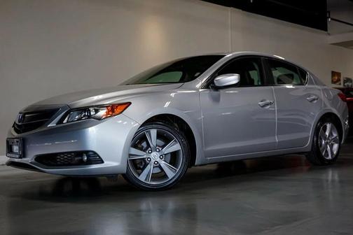 2013 Acura ILX 2.4L Premium