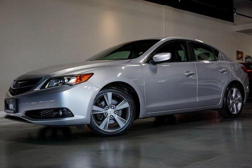 2013 Acura ILX 2.4L Premium