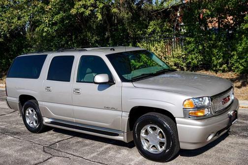 2005 GMC Yukon XL Denali