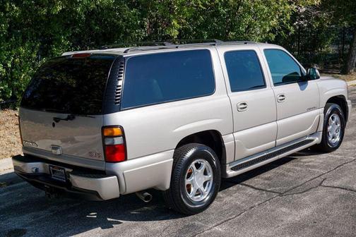 2005 GMC Yukon XL Denali