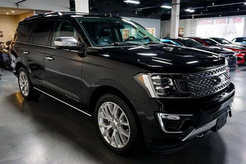 2019 Ford Expedition *Platinum 4x4* *Factory Warranty* *Pano-Roof* *Nav-Camera*