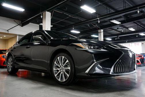 2021 Lexus ES 250 Base
