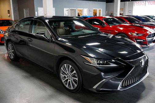 2021 Lexus ES 250 Base