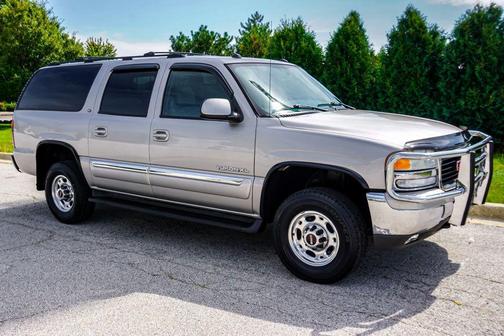 2005 GMC Yukon XL 2500 SLT