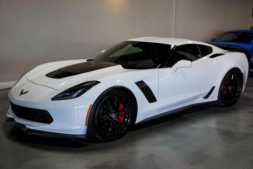 Arctic White 2019 Chevrolet Corvette Z06