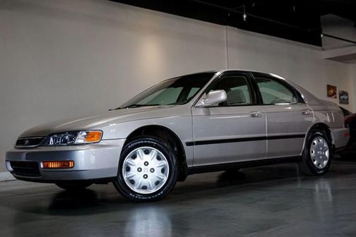 1996 Honda Accord *Accord LX* *Only 41k Original Miles* *Only 1-Owner*