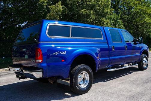 Sonic Blue Metallic 2003 Ford F-350 Lariat