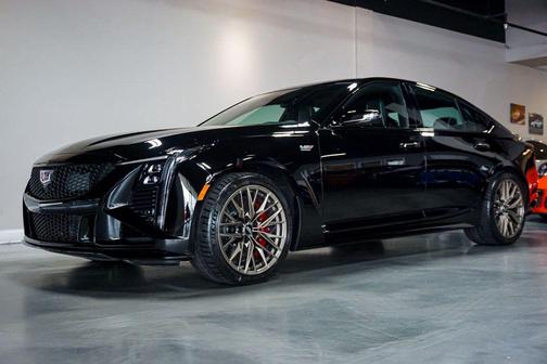 2025 Cadillac CT5 Sport