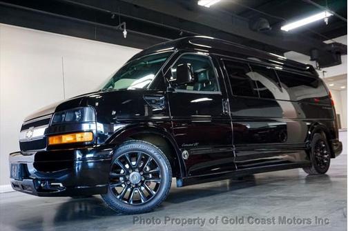 2021 Chevrolet Express 2500 *Explorer Limited SE* *9-Passenger*
