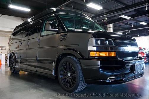 2021 Chevrolet Express 2500 *Explorer Limited SE* *9-Passenger*