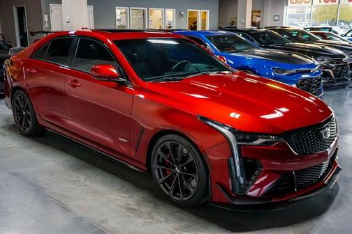 2022 Cadillac CT4-V *CT4-V Blackwing* *6-Speed Manual* *Carbon Fiber Package*