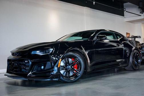 2023 Chevrolet Camaro *1LE Track Pkg* *6-Speed Manual* *1-Owner* *Only 1k Miles*