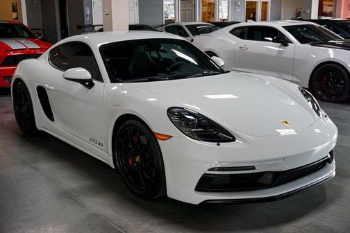 2024 Porsche 718 Cayman GTS 4.0