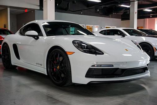 2024 Porsche 718 Cayman GTS 4.0