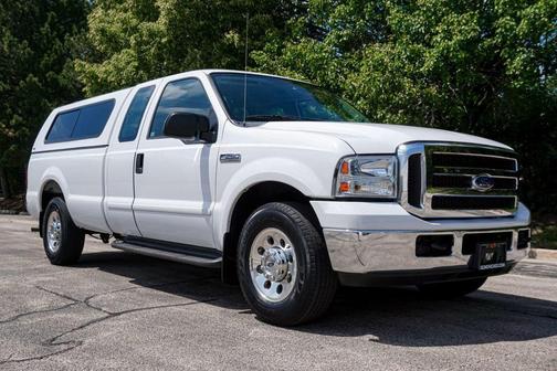 Oxford White 2005 Ford F-250 XLT SuperCab Super Duty