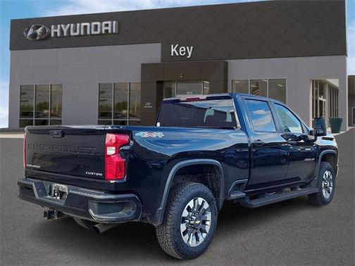 2023 Chevrolet Silverado 2500 Custom
