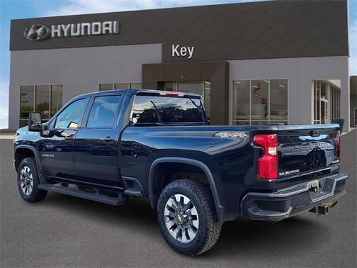 2023 Chevrolet Silverado 2500 Custom