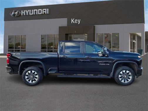 2023 Chevrolet Silverado 2500 Custom