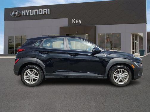 2023 Hyundai KONA SE