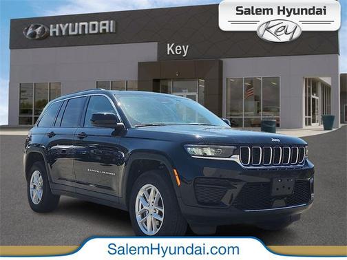 2023 Jeep Grand Cherokee Laredo