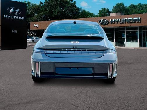 2025 Hyundai IONIQ 6 SEL
