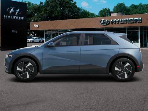 2025 Hyundai IONIQ 5 SE