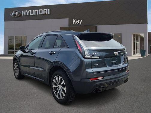 Shadow Metallic 2019 Cadillac XT4 Sport