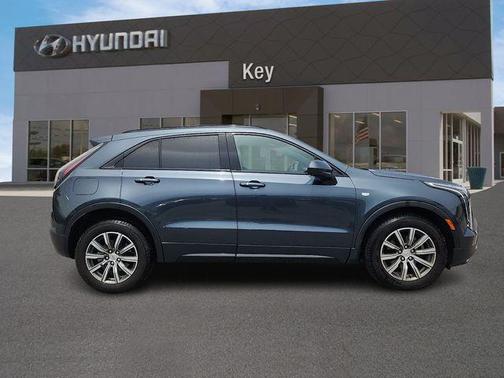Shadow Metallic 2019 Cadillac XT4 Sport