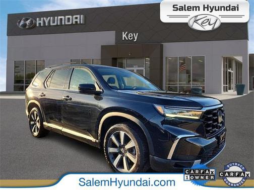 2023 Honda Pilot Touring 8-Passenger