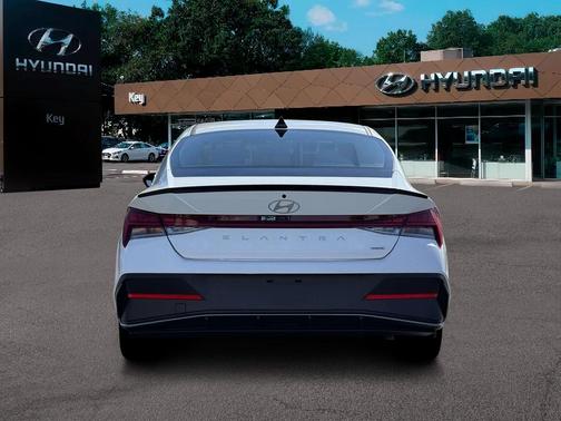 2026 Hyundai ELANTRA HEV SEL Sport